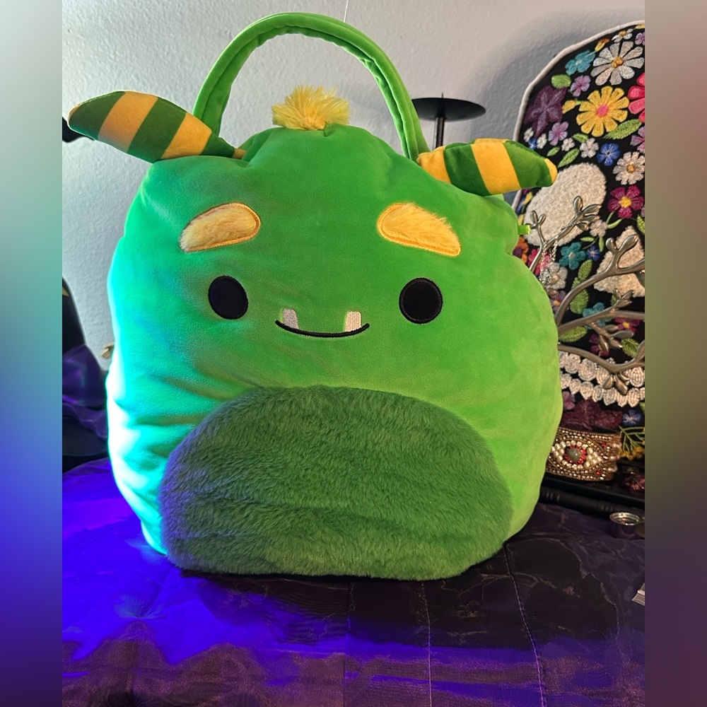 Squishmallow trick-or-treat candy pail